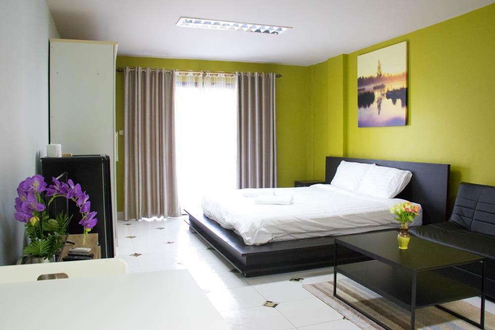 Br-Guesthouse Pattaya Exterior photo